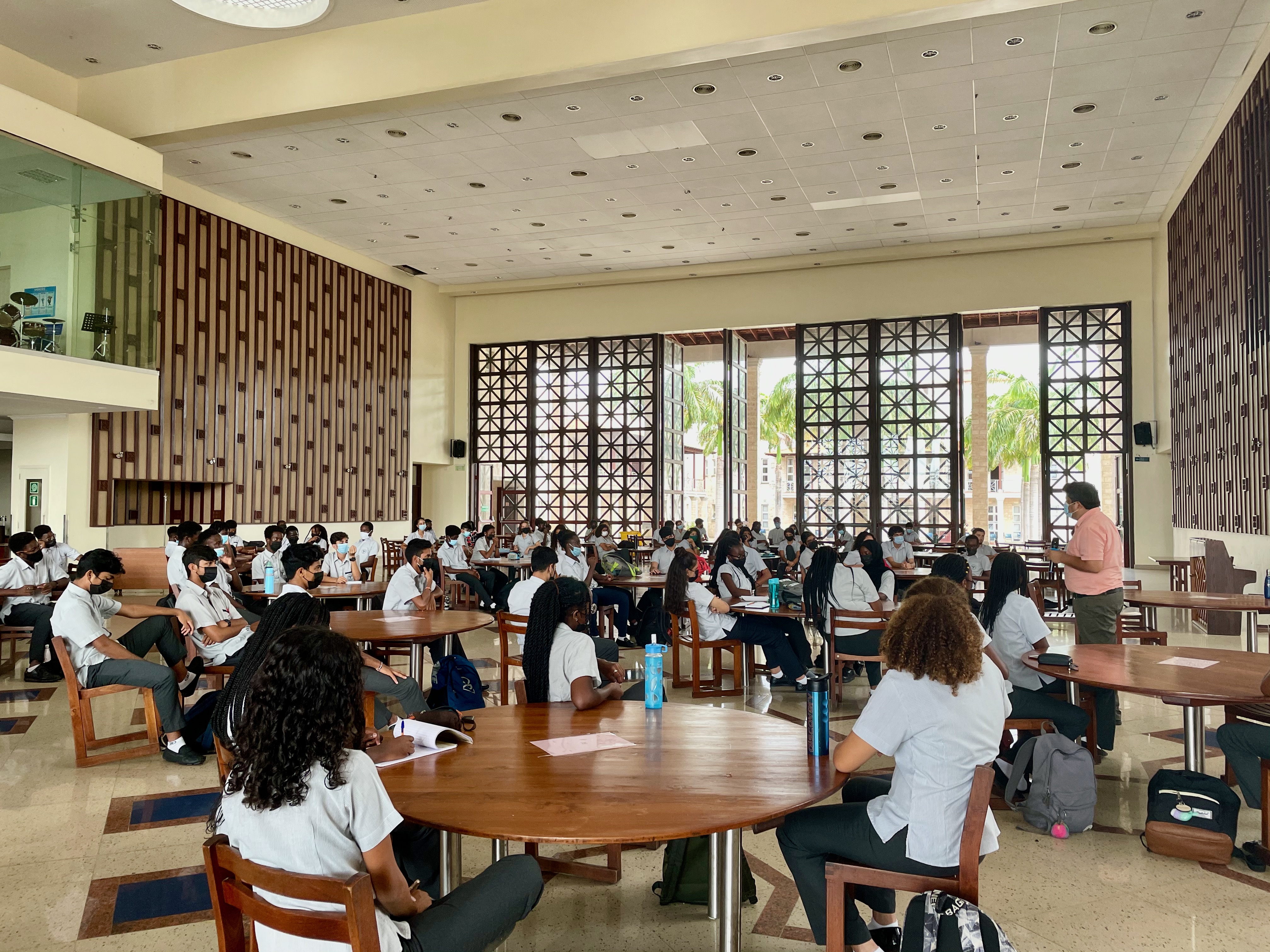 Students in the Commons attending the first EE session