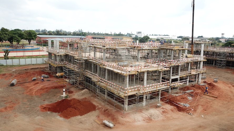 AKA Maputo construction May 2018