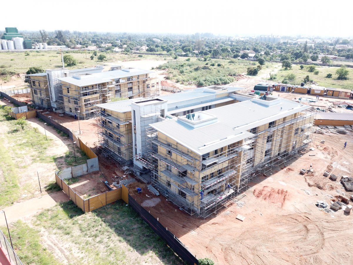 AKA Maputo construction October 2018